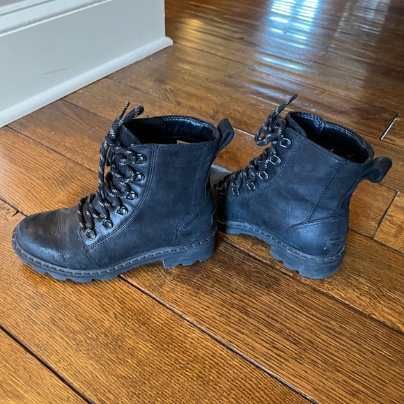 Sorel Lennox Lace Rain Boot - Picture 8 of 9